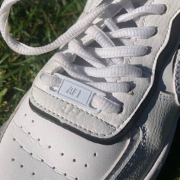 Women's Air Force 1s - Picture 4 of 5